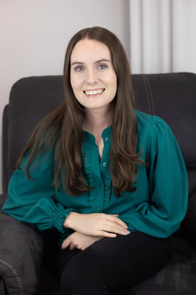 Lauren McDonald, Psychologist