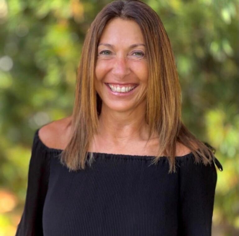 Renaty Layton, Psychologist