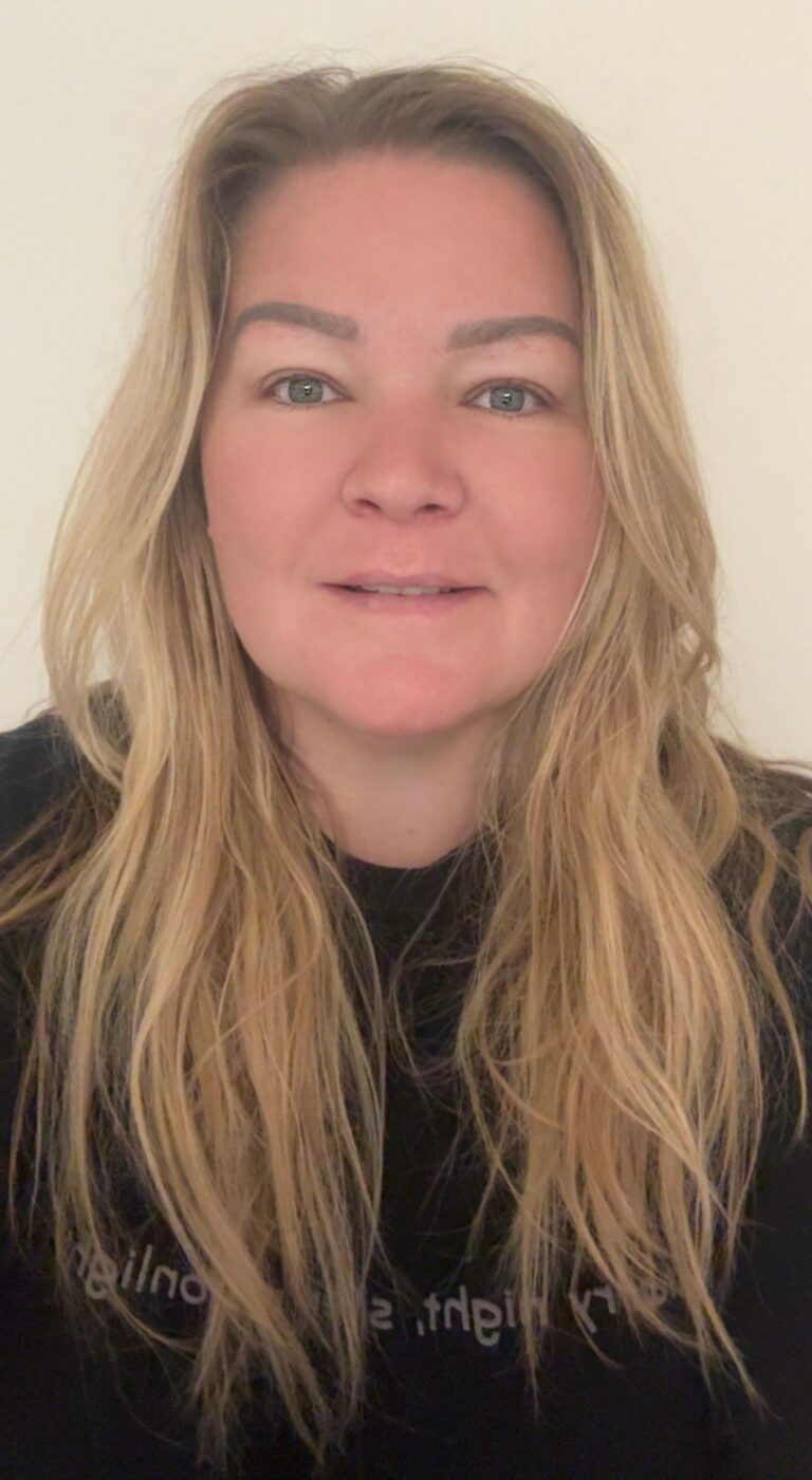 Mind Bloom Psychology, Psychologist