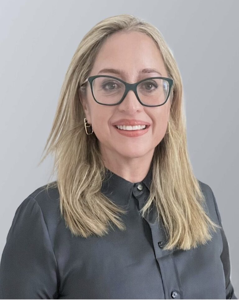 Adriana Vorster, Psychologist
